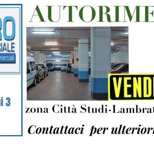 negozio in vendita a Milano in zona Città Studi