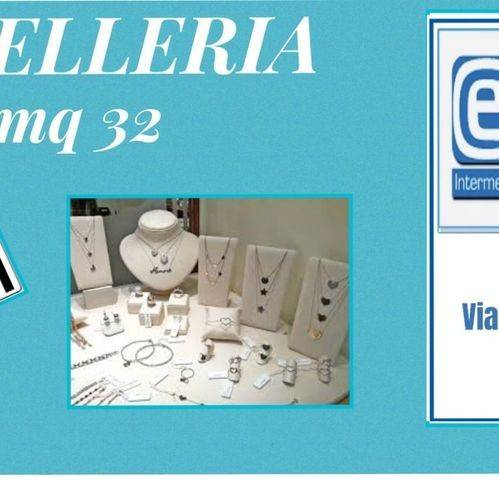 negozio in vendita a Milano in zona Porta Venezia