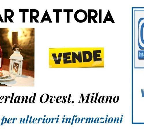 negozio in vendita a Milano in zona Baggio