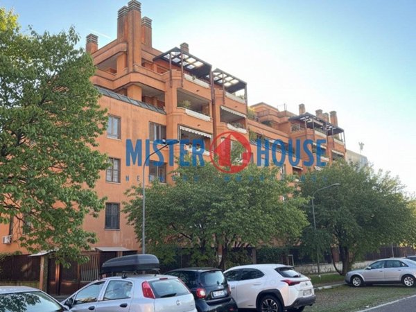 appartamento in vendita a Milano in zona Gratosoglio