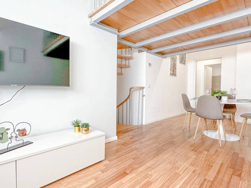 appartamento in vendita a Milano