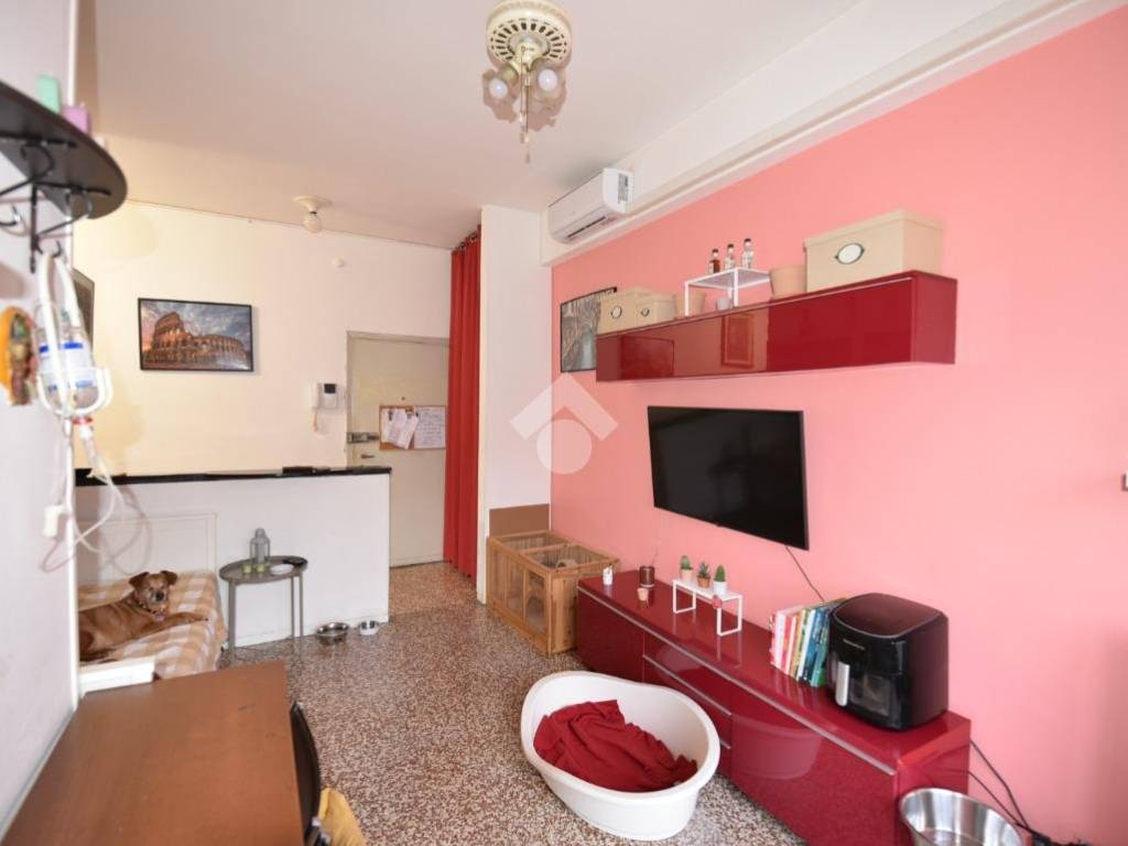 appartamento in vendita a Milano in zona Forlanini