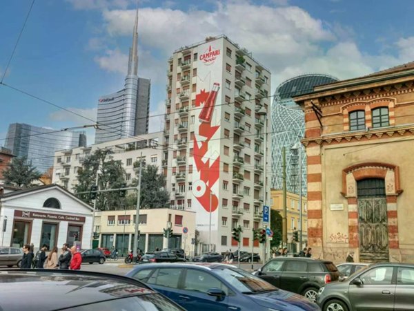 appartamento in vendita a Milano in zona Porta Nuova