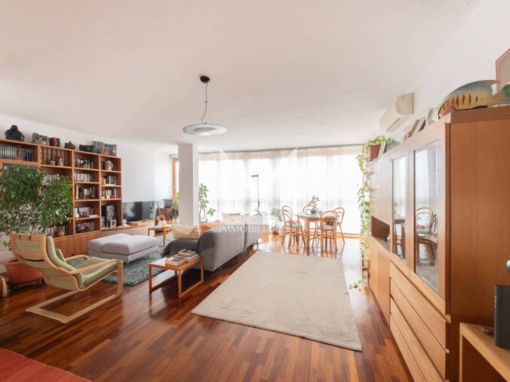 appartamento in vendita a Milano in zona San Siro