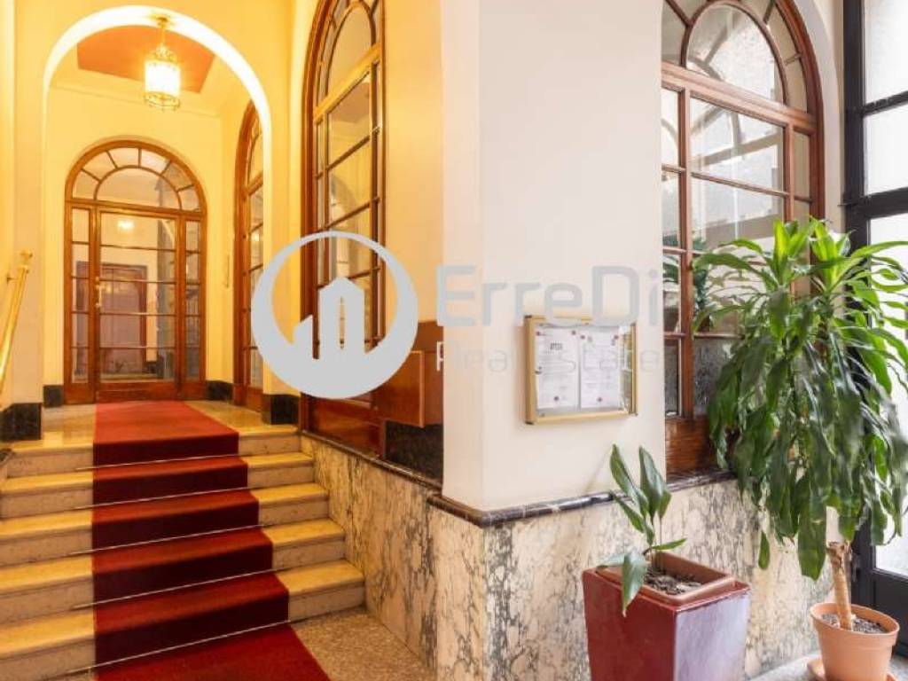 appartamento in vendita a Milano in zona Trenno