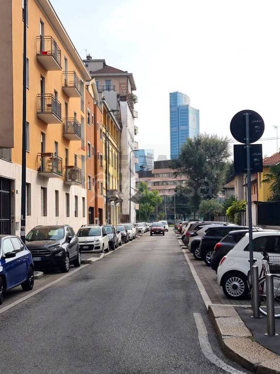 appartamento in vendita a Milano in zona Isola
