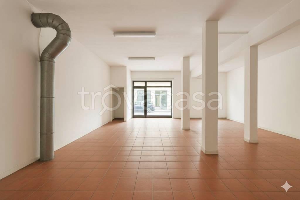 negozio in vendita a Milano
