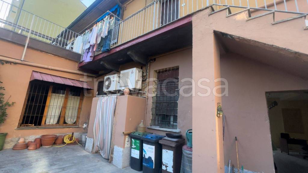 negozio in vendita a Milano