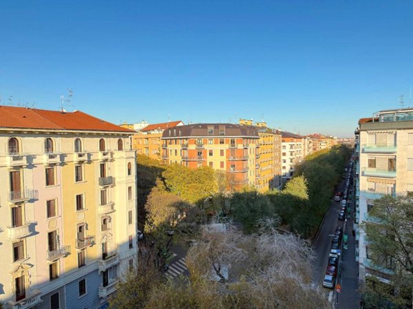appartamento in vendita a Milano in zona Città Studi