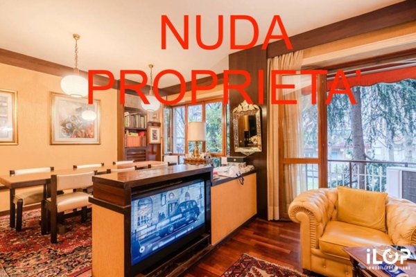 appartamento in vendita a Milano in zona Solari