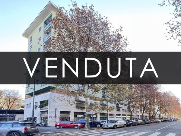 appartamento in vendita a Milano in zona Sempione