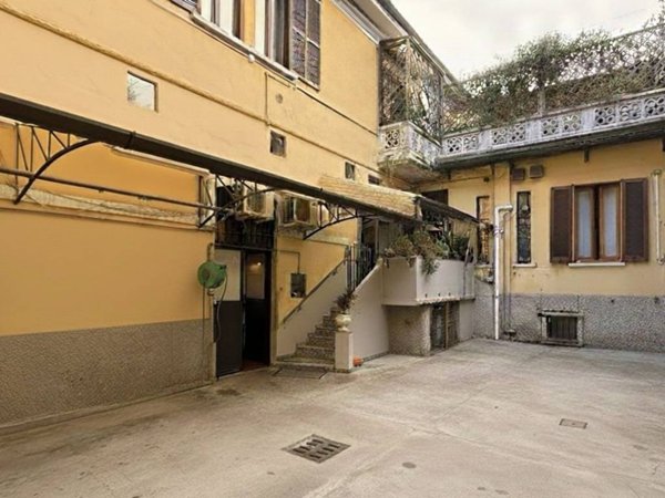 appartamento in vendita a Milano in zona Solari