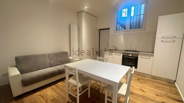 appartamento in vendita a Milano in zona Porta Ticinese