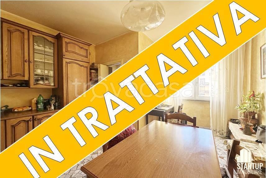 appartamento in vendita a Milano in zona Cascina dei Pomi