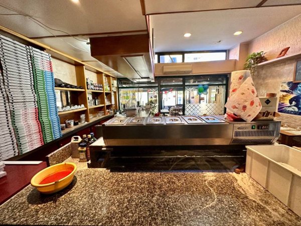 negozio in vendita a Milano in zona San Siro