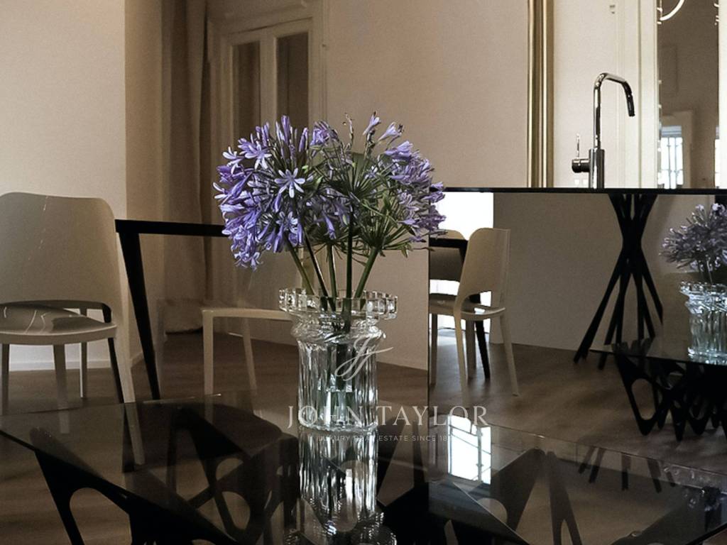 appartamento in vendita a Milano in zona Centro Direzionale