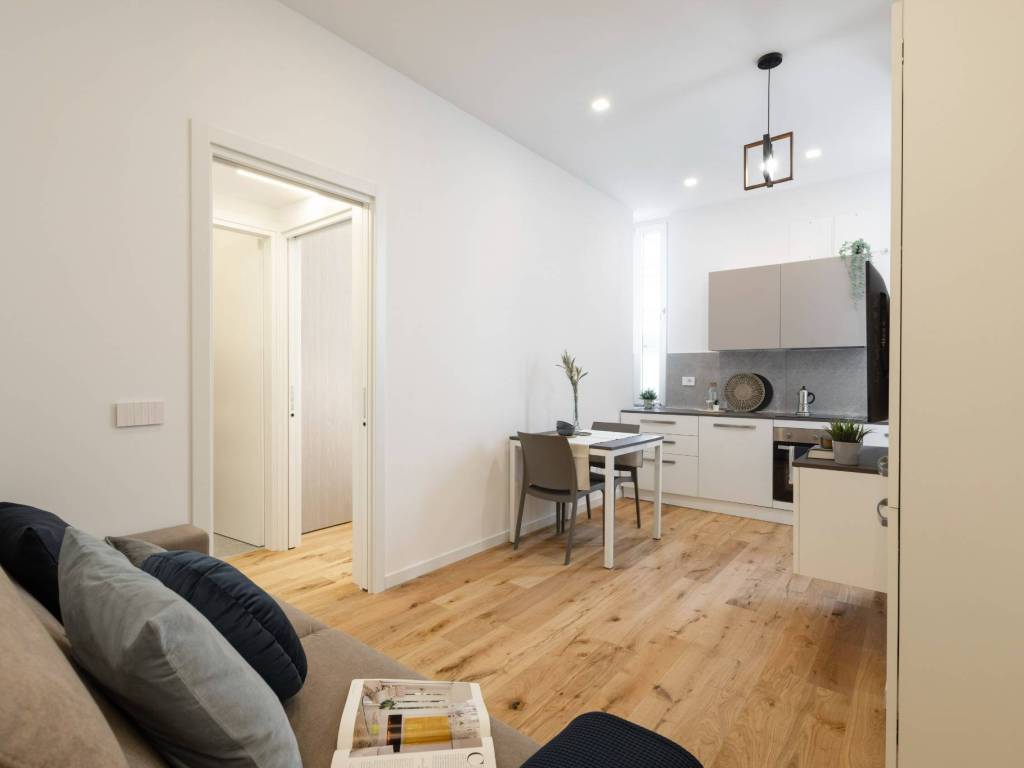 appartamento in vendita a Milano in zona Isola