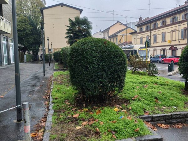 appartamento in vendita a Milano in zona Vigentino