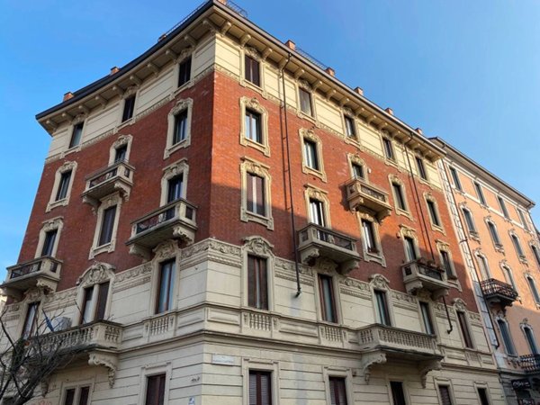 appartamento in vendita a Milano in zona Centro Direzionale