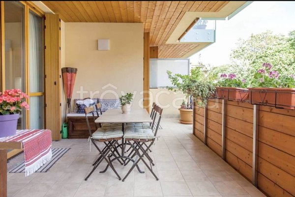 appartamento in vendita a Milano in zona Solari