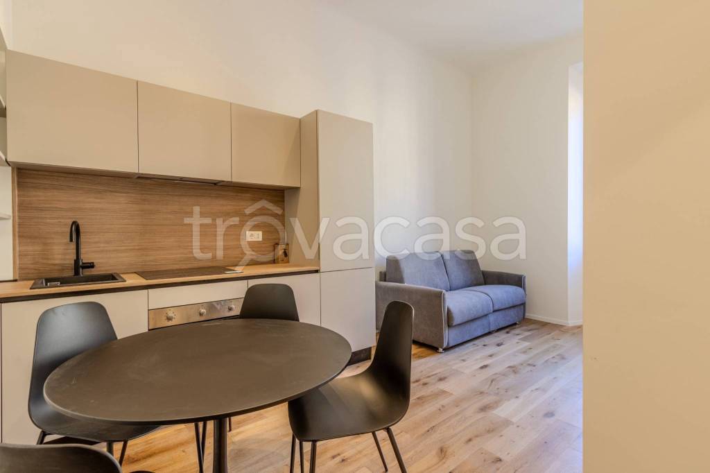 appartamento in vendita a Milano in zona Isola