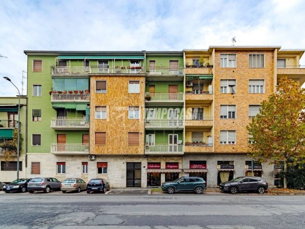 appartamento in vendita a Milano in zona Piazzale Lodi