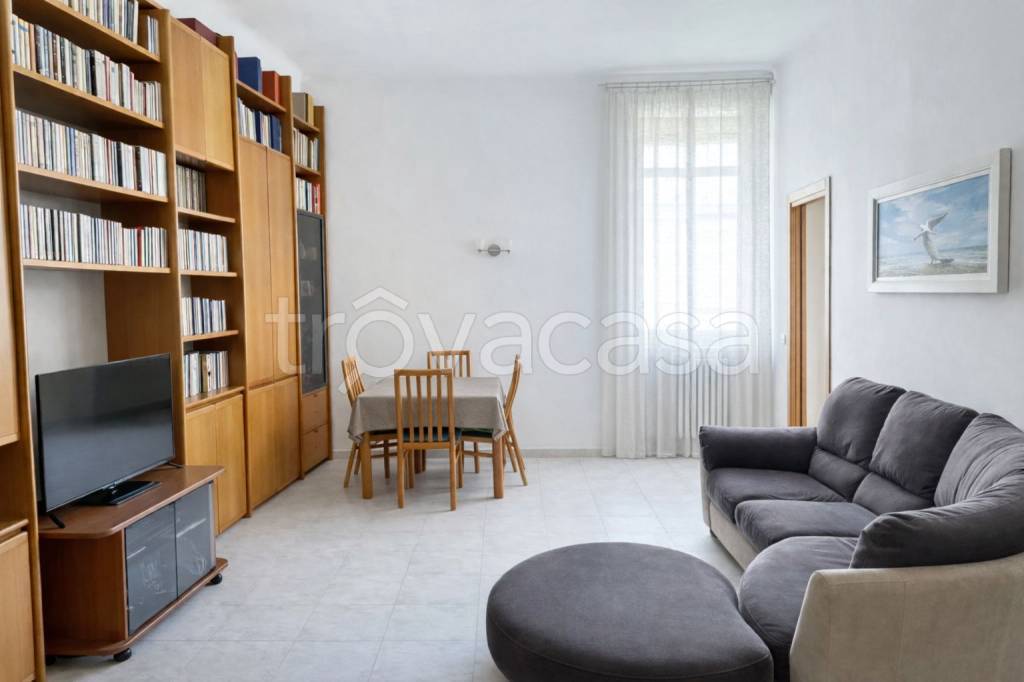 appartamento in vendita a Milano in zona Niguarda