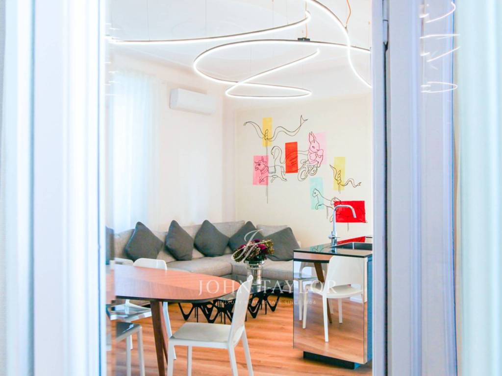 appartamento in vendita a Milano in zona Centro Direzionale