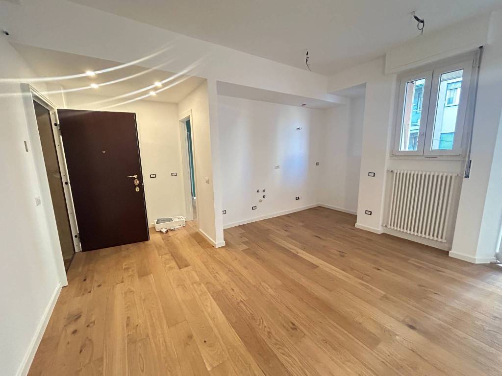 appartamento in vendita a Milano in zona Città Studi