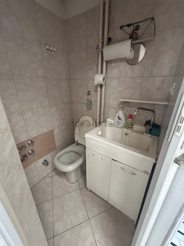 negozio in vendita a Milano