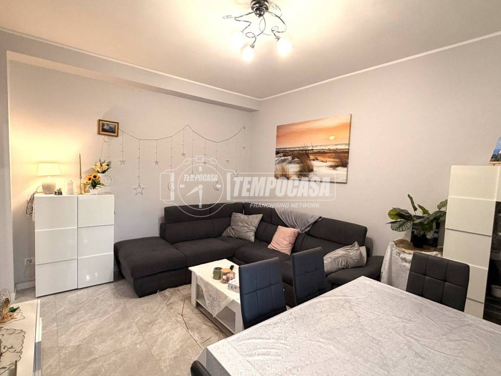 appartamento in vendita a Milano in zona Crescenzago