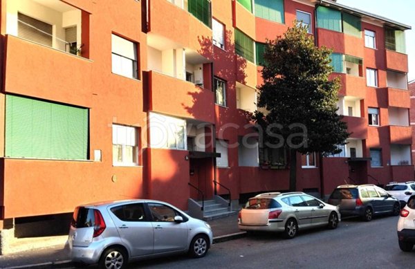 appartamento in vendita a Milano in zona Molino Dorino