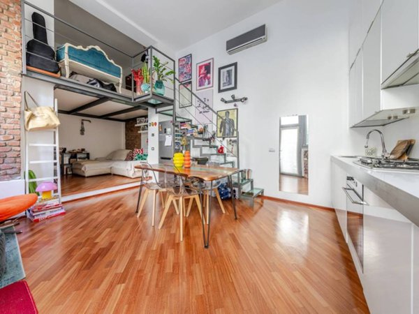 appartamento in vendita a Milano in zona Morivione