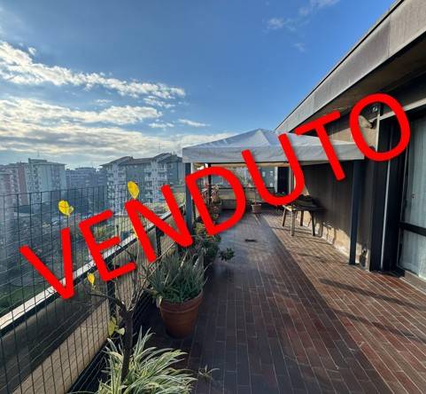 appartamento in vendita a Milano in zona Bande Nere