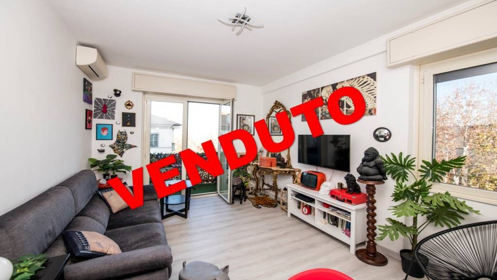 appartamento in vendita a Milano in zona Porta Vittoria