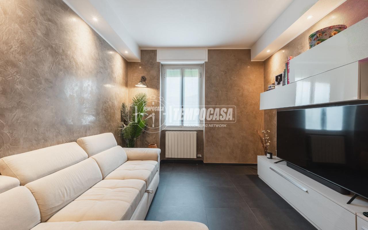 appartamento in vendita a Milano in zona Vigentino
