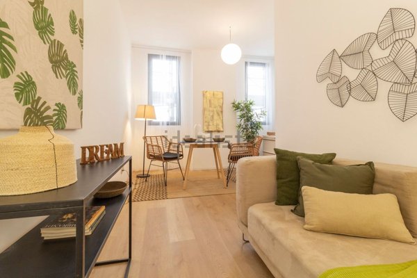 appartamento in vendita a Milano in zona Vigentino