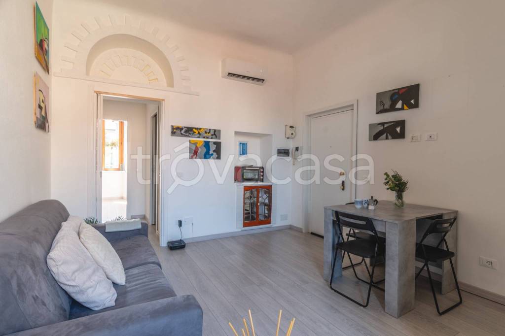 appartamento in vendita a Milano in zona Bocconi