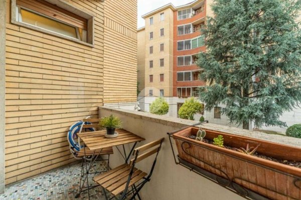 appartamento in vendita a Milano in zona Chiesa Rossa