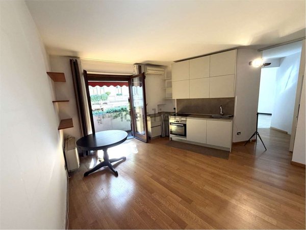 appartamento in vendita a Milano in zona Isola
