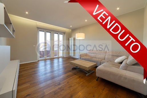 appartamento in vendita a Milano in zona Feltre