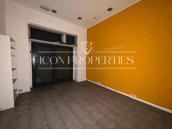 negozio in vendita a Milano in zona Maciachini