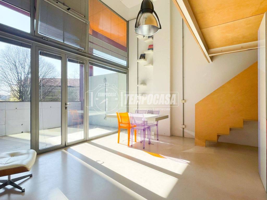 appartamento in vendita a Milano in zona Lambrate