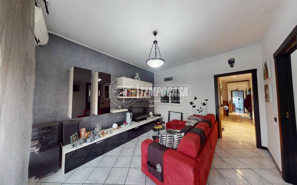 appartamento in vendita a Milano in zona Comasina