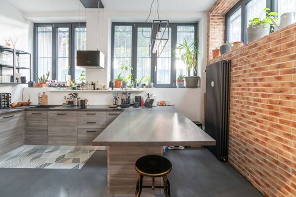 appartamento in vendita a Milano in zona Porta Genova