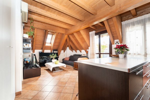 appartamento in vendita a Milano in zona Forlanini