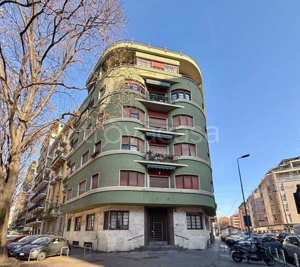 appartamento in vendita a Milano in zona Loreto