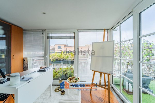 appartamento in vendita a Milano in zona Sempione