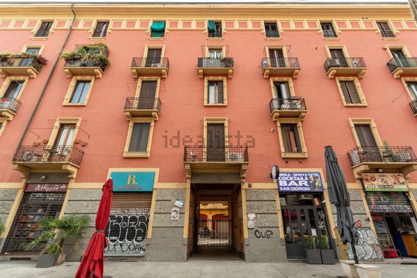 appartamento in vendita a Milano in zona Porta Genova