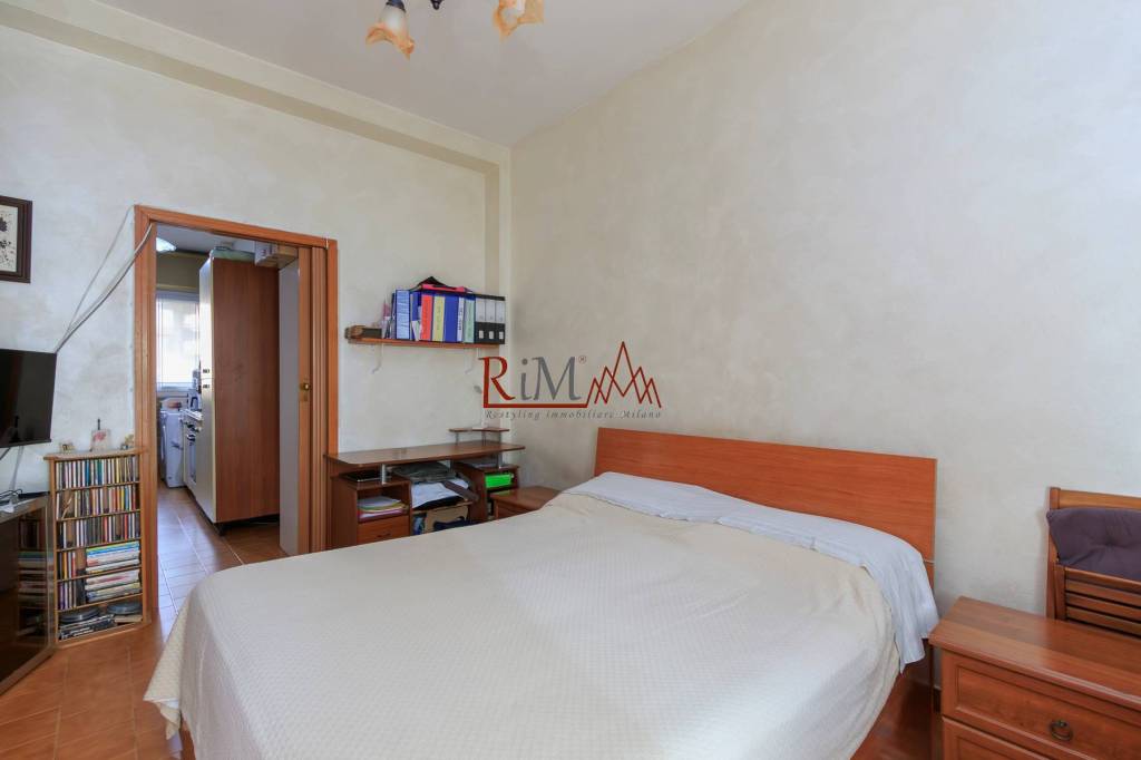 appartamento in vendita a Milano in zona Baggio